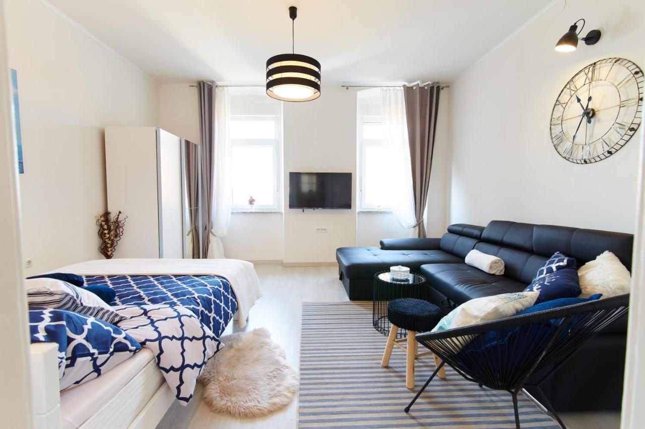 Studio Apartman Manuela Rijeka Bagian luar foto