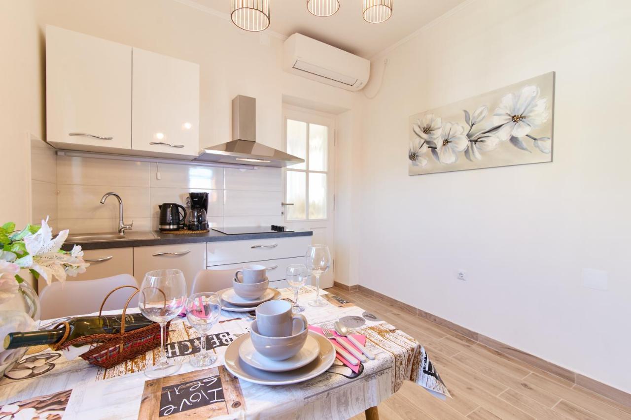 Studio Apartman Manuela Rijeka Bagian luar foto
