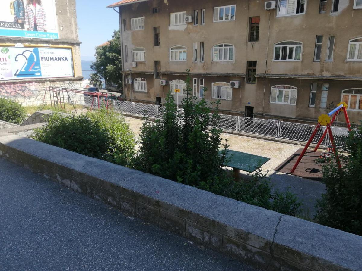 Studio Apartman Manuela Rijeka Bagian luar foto