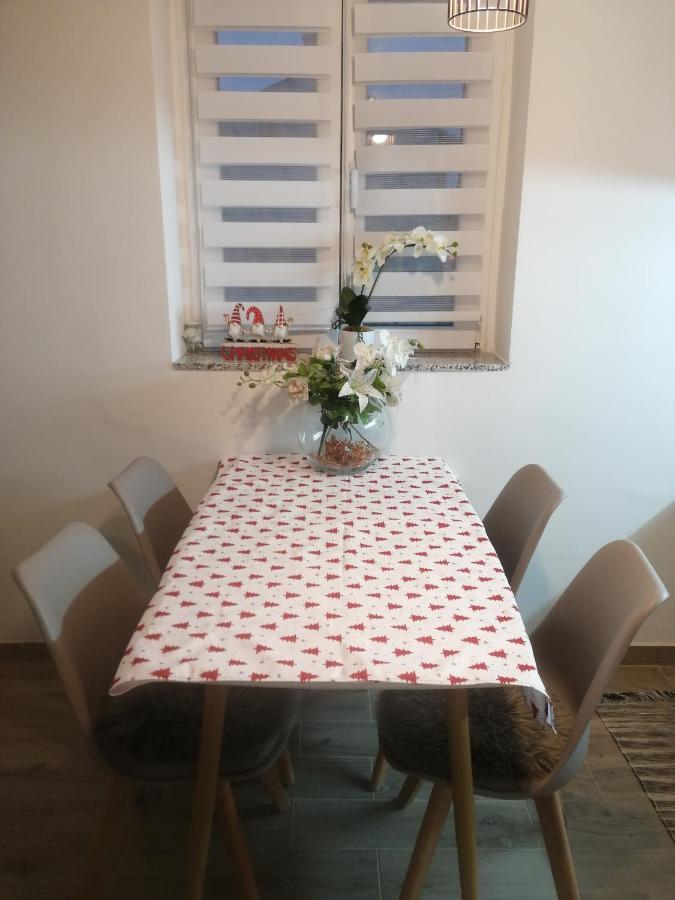 Studio Apartman Manuela Rijeka Bagian luar foto